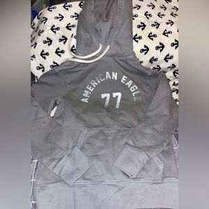 American Eagle Gray Size Small Sweatshirt- Men’s/Unisex